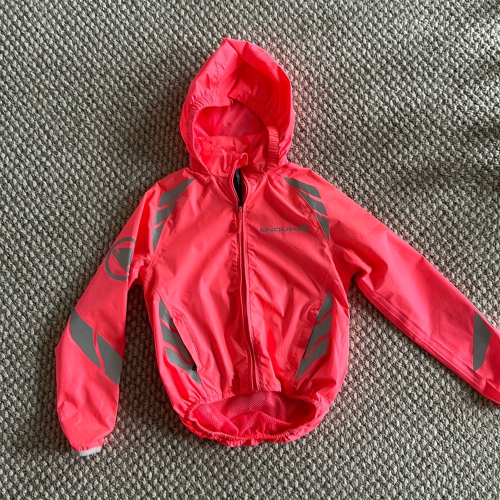 Endura Girls Cycling Jacket -NWOT
